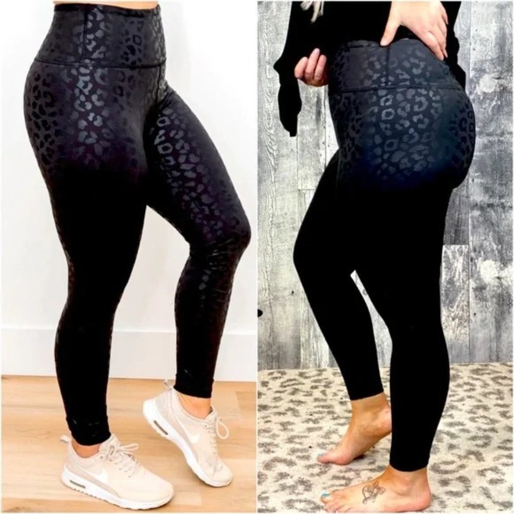 PLUS, SIZED ACTIVE LEOPARD EMBOSSED YOGA ACTIVE LEGGING BLACK PANTS - Picture 2 of 6